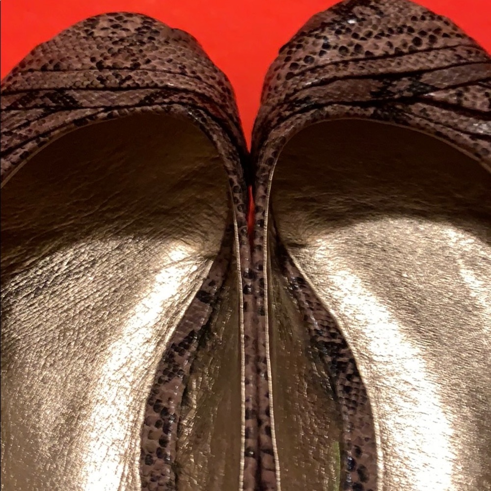 ALDO SNAKE PRINT FLATS SHOES LEATHER SIZE 6 - Picture 6 of 15